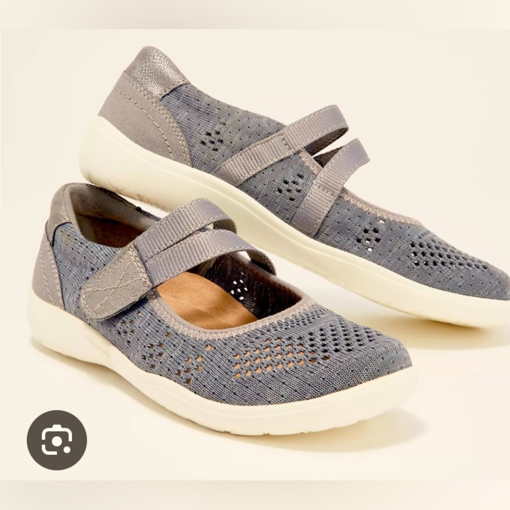 EUC Earth Origins Paxton Parson Gray Mary Jane Lightweight Shoes